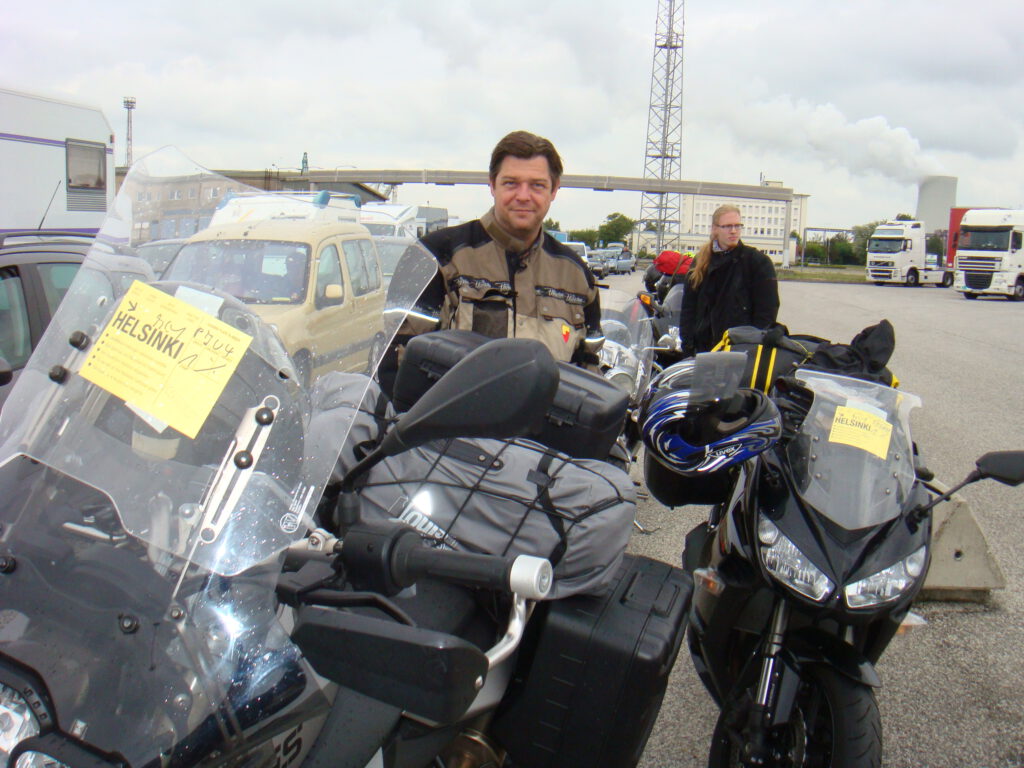 Mit dem Motorrad zum Nordkapp - Im Hafen von Travemünde
