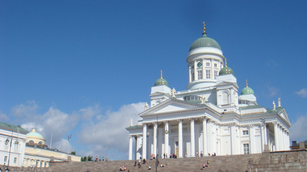 Mit dem Motorrad zum Nordkapp - Die weiße Kirche in Helsinki